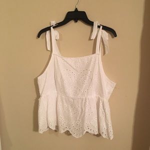 Adorable Eyelet Lace Tie-strap Top